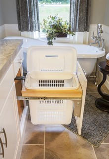 Pull-Out Laundry Bin